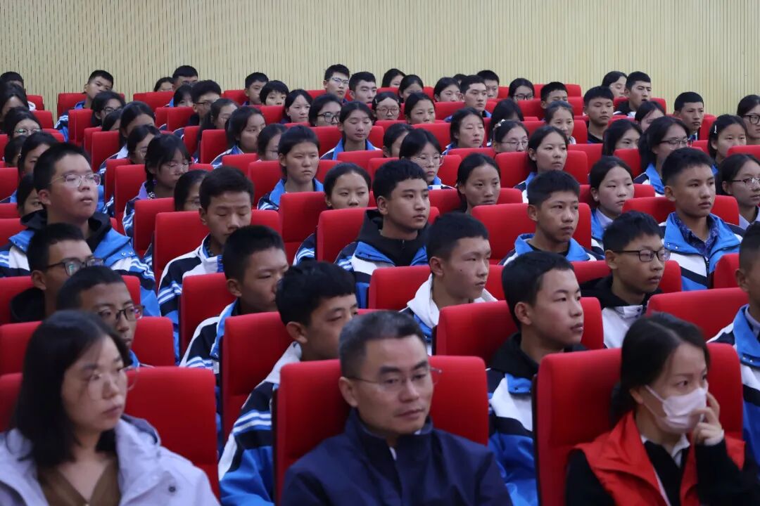 1758616093293868.jpg 1758616093293868.jpg